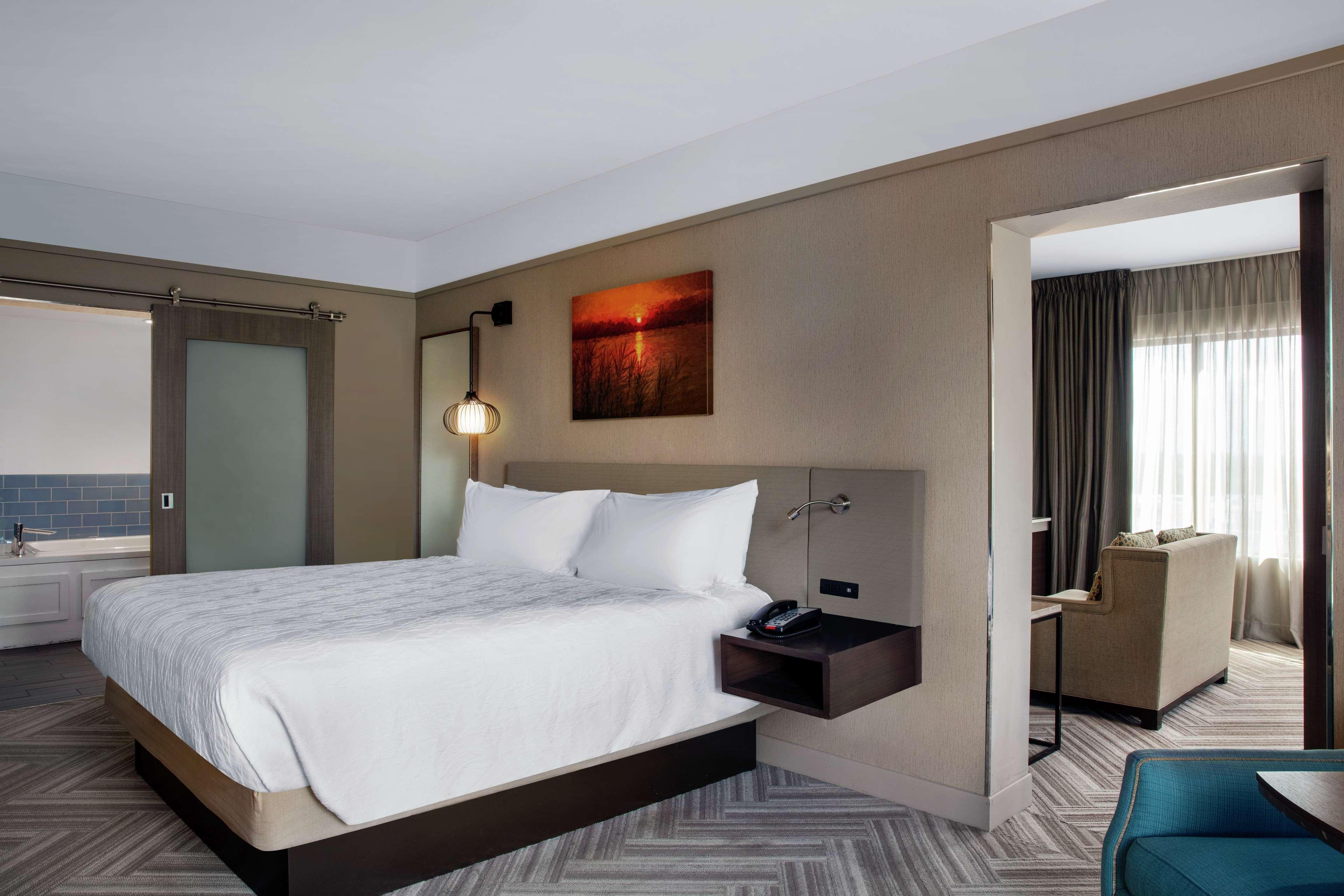 Hilton Garden Downtown Hotel Mobile