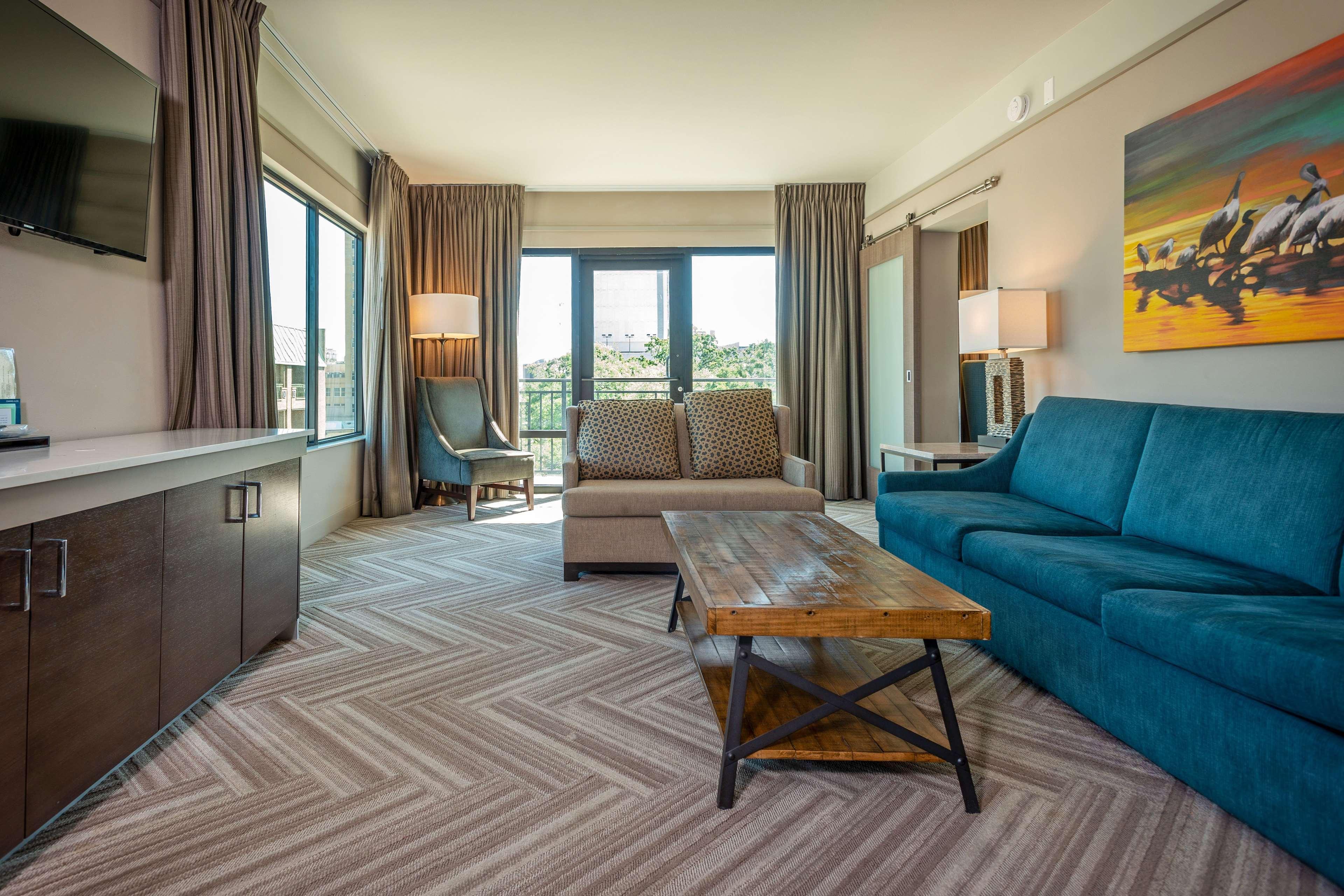 Hilton Garden Downtown Mobile